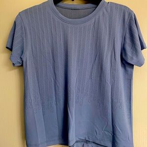 Lululemon workout shirt!